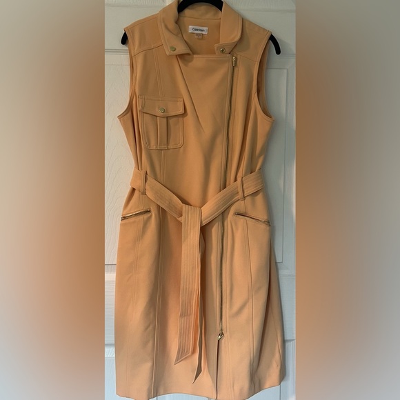 Women's New Without Tags Calvin Klein Peach Moto Belted Sleeveless Sheath Dress - Picture 1 of 6